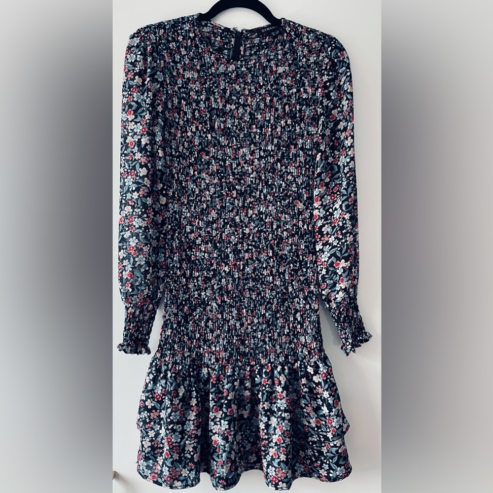 NWOT Dynamite all season floral bodycon smoked mini dress ruffled detail